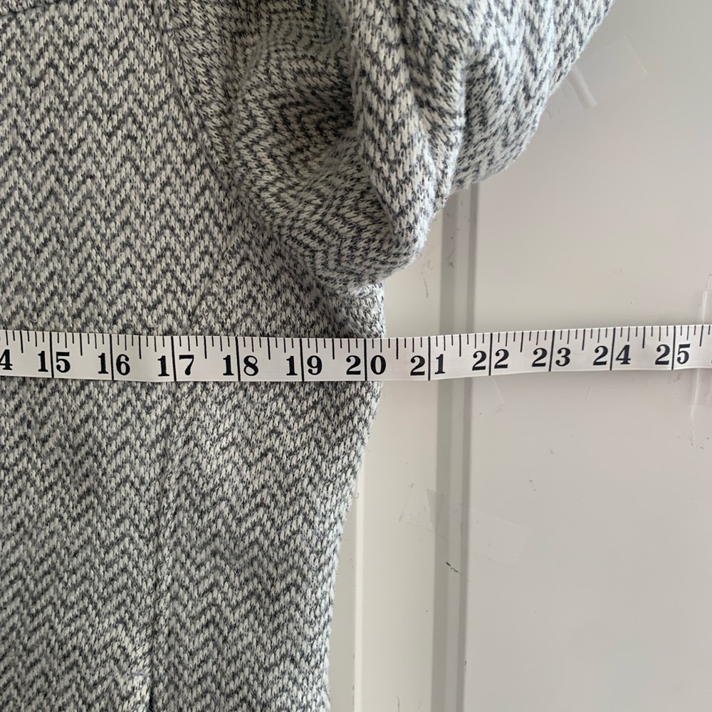 Natural Reflections Zigzag Patterned Hooded Jacket - image 5